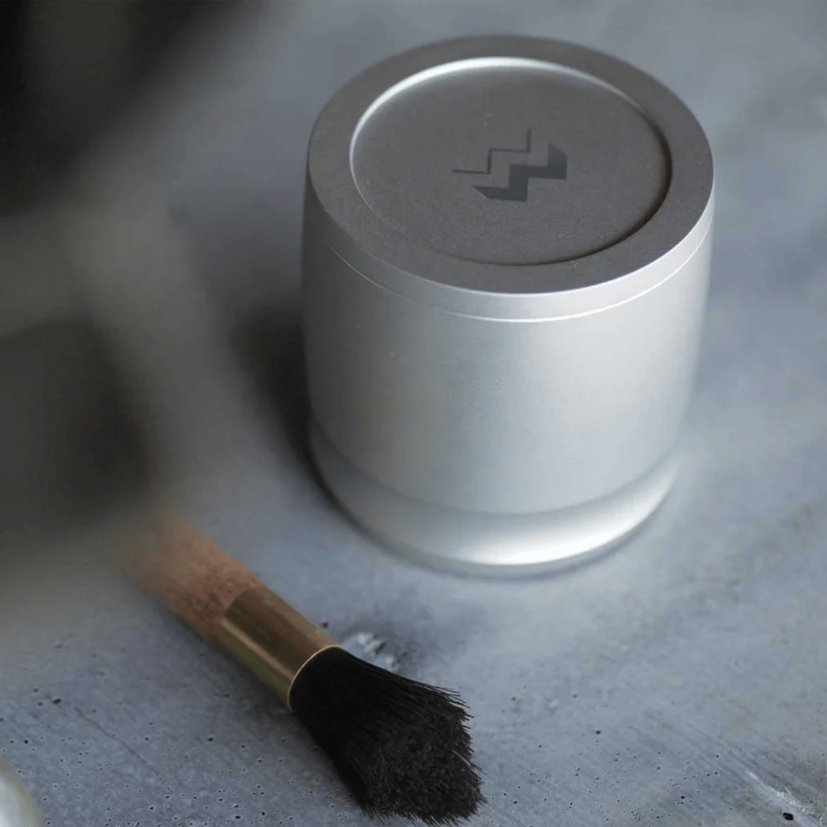 Weber Workshop Blind Shaker
