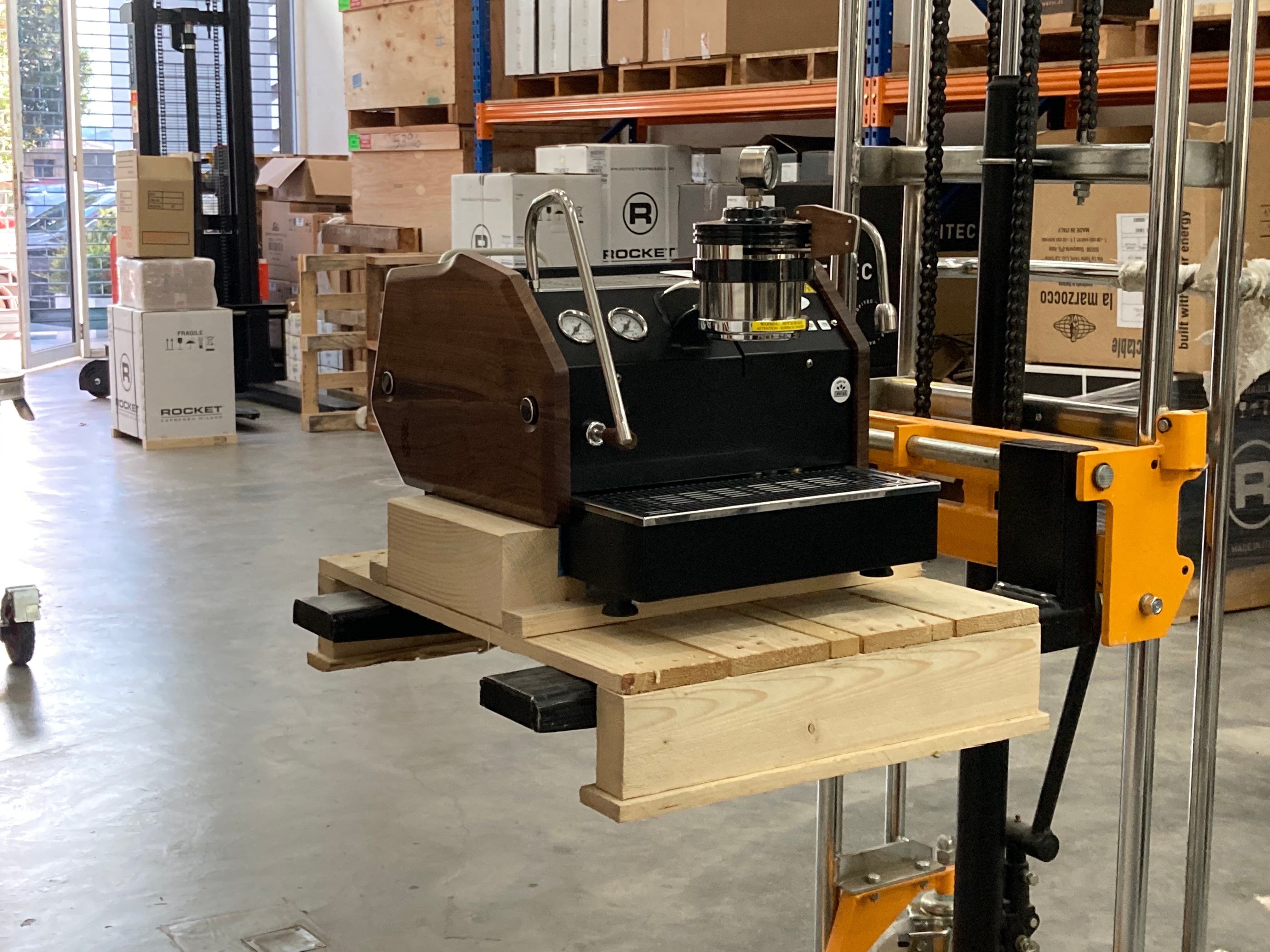 La Marzocco GS3 MP Flat Black Walnut Edition Espresso Machine. Front view of the machine.