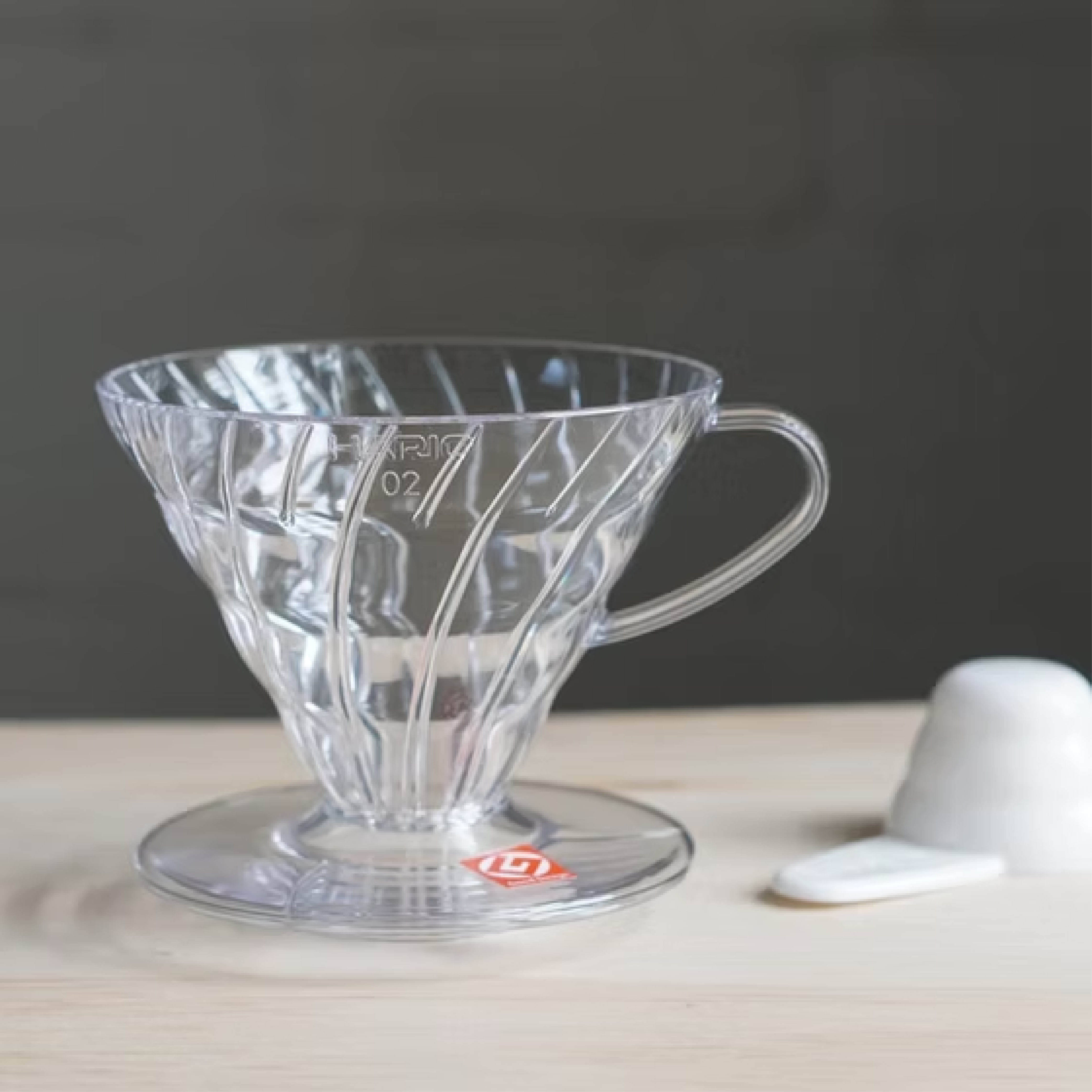 Hario V60 Coffee Dripper 02 - Clear