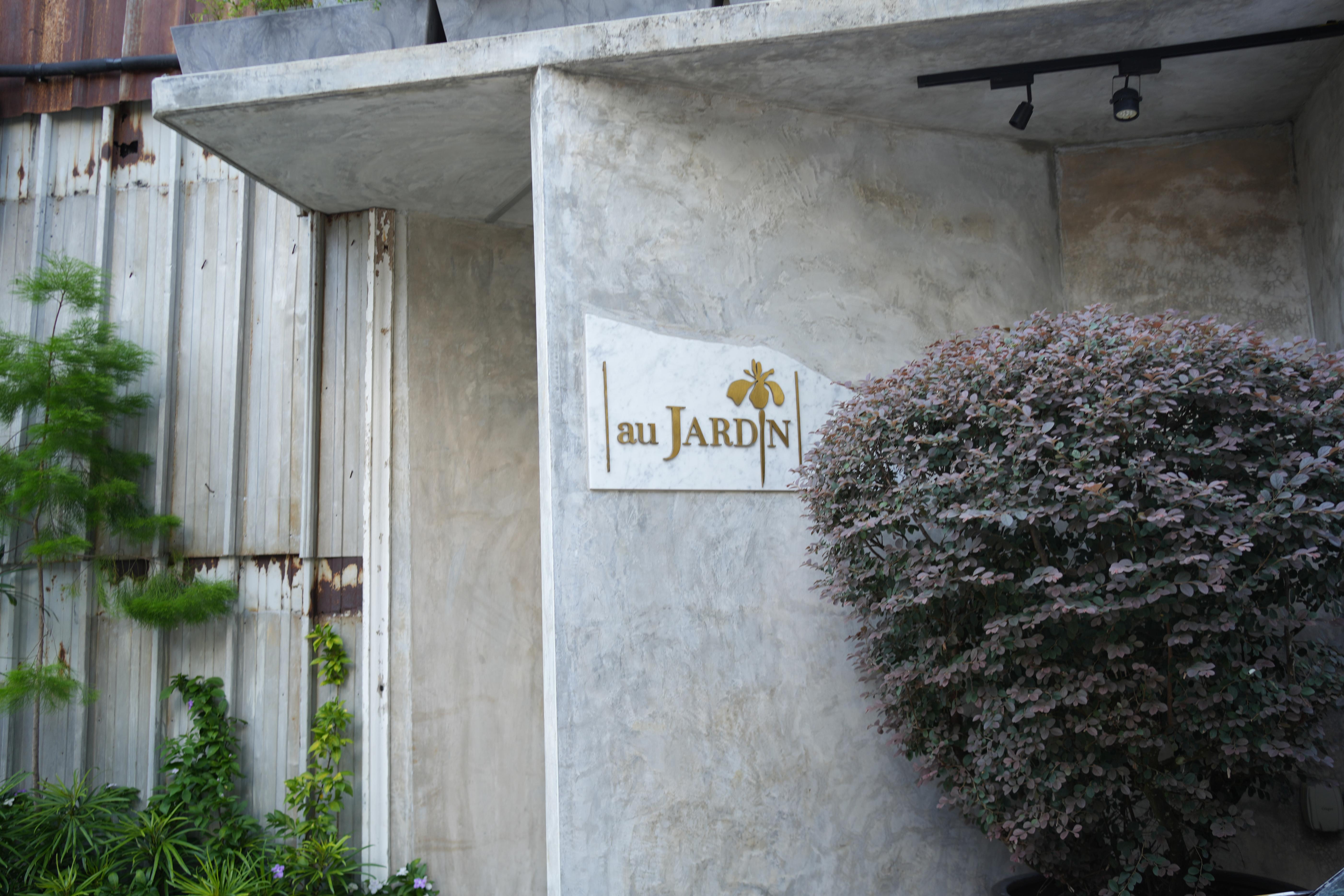 Restaurant au Jardin : Where Cuisine Meets Art