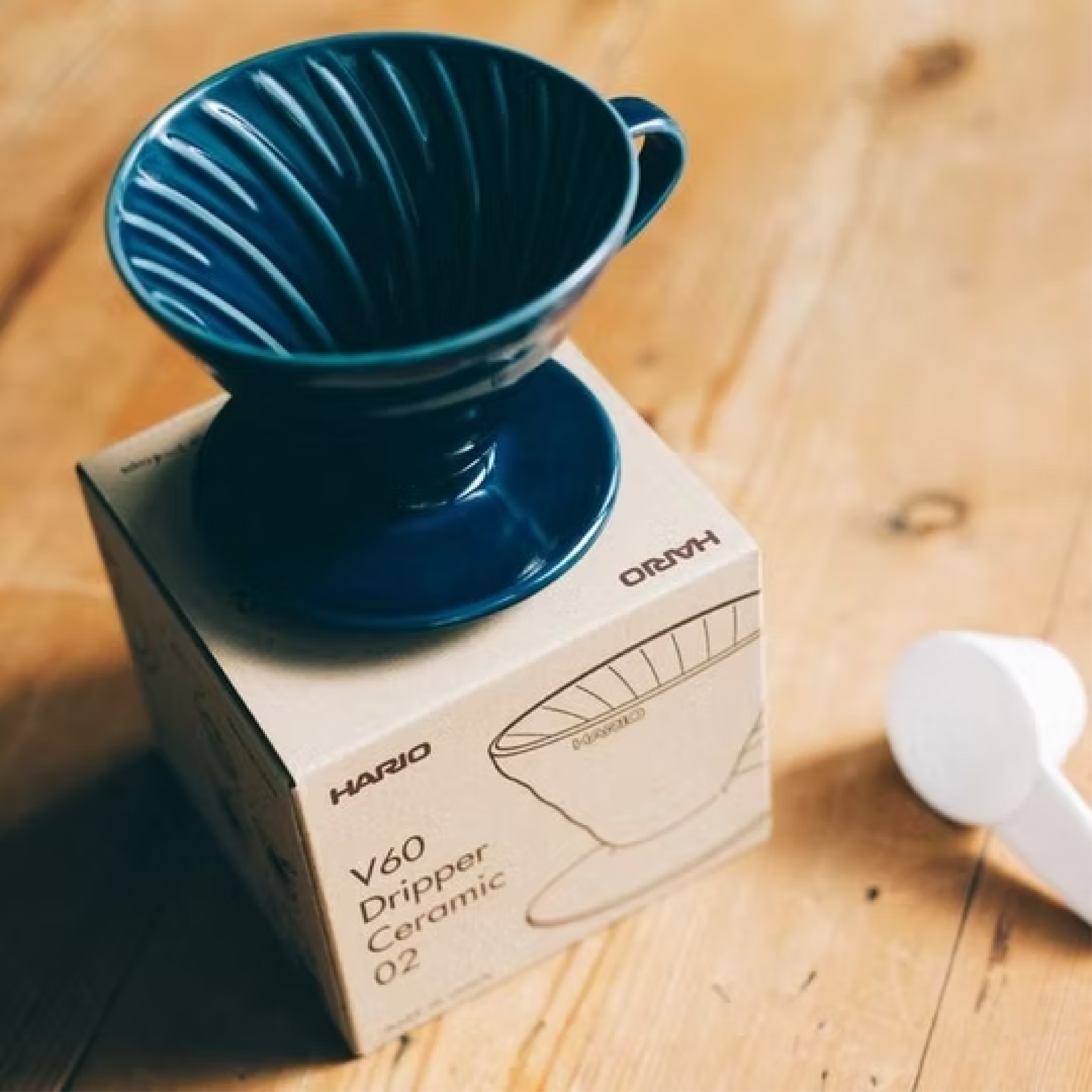 Hario V60 Coffee Dripper 02 - Ceramic (Indigo Blue)